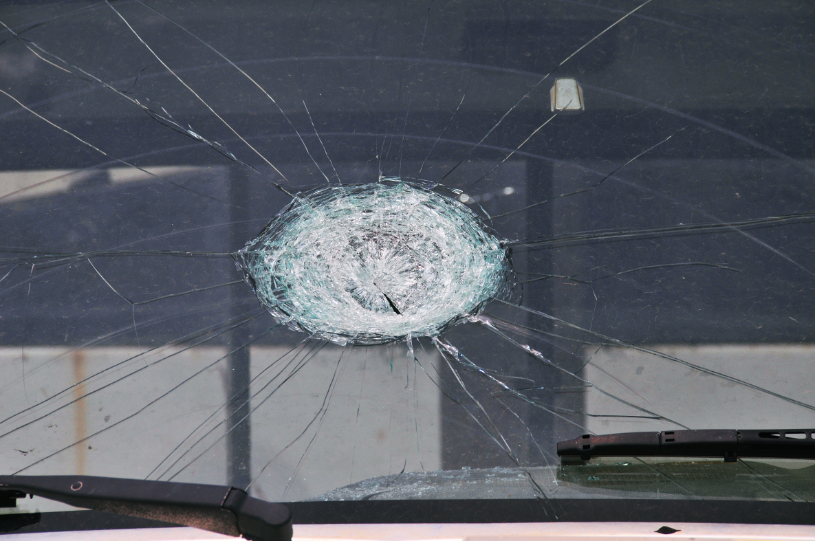 FEMA_-_44376_-_truck_windshield_with_hail_damage_in_OK.jpg